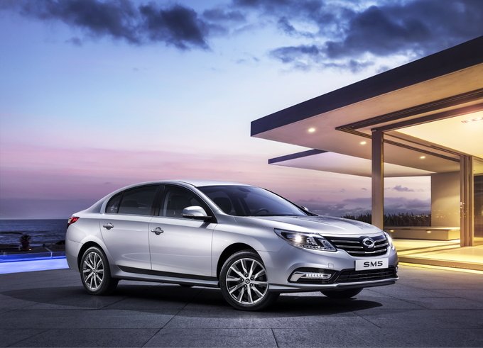 올해 판매증가를 보인 2018년형 SM5. 사진 = 르노삼성