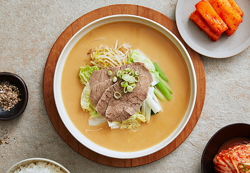 황설 연출 컷...본설 제공