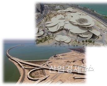 현대건설 해외현장. 위-카타르국립박물관, 아래-쿠웨이트 자베르 코즈웨이