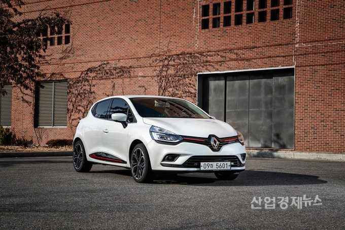 르노 클리오 아이코닉 모델. 사진 = 르노삼성