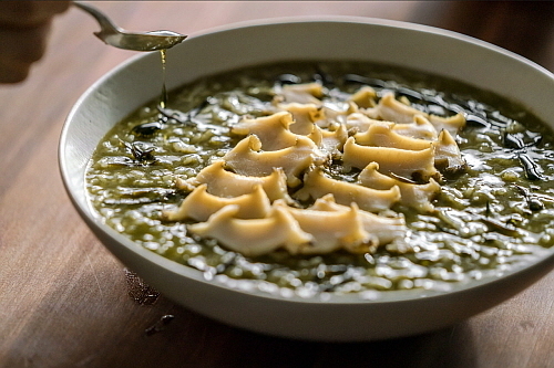 ‘트러플 전복죽’ 연출 컷...본아이에프 제공