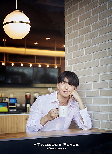 출처 : 투썸플레이스