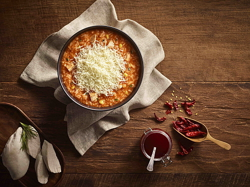 치즈불닭죽 연출 컷...본죽&비빔밥 카페