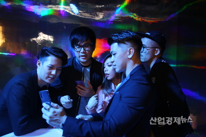 갤럭시노트10. 말레이시아 매장.