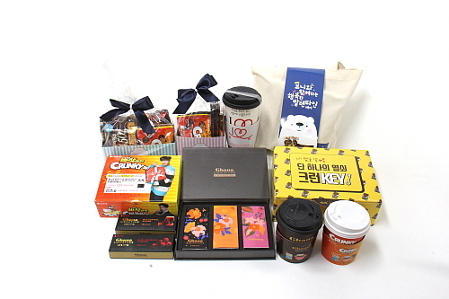 밸런타인 기획 제품들...롯데제과 제공