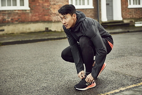 손흥민 모델 컷...아디다스 제공