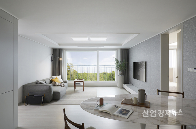 대림산업은 1,200여 만명 이상의 국내외 소비자를 대상으로 세대별 취향과 생활 패턴 변화를 분석하여 C2 HOUSE를 완성했다. 사진=대림산업