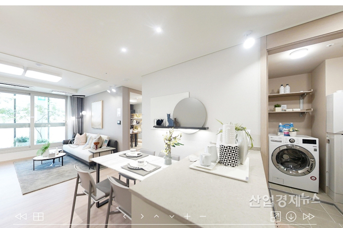 '영통자이' e모델하우스 사이버 견본주택 캡처