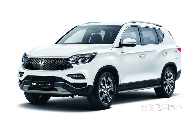 쌍용차 G4 Rexton White Edition. 사진=쌍용자동차