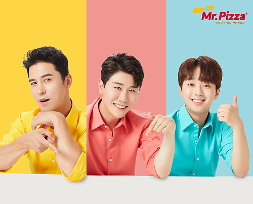 출처 : 미스터피자