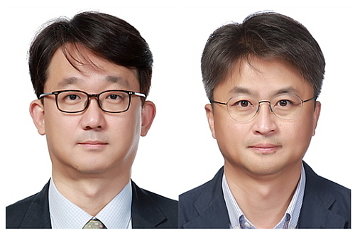 이형석 부사장(좌)과 장기룡 전무(우) 승진자...LG생활건강 제공