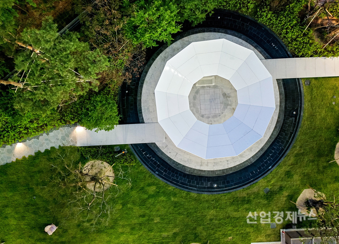 '클라우드 워크' 전경사진