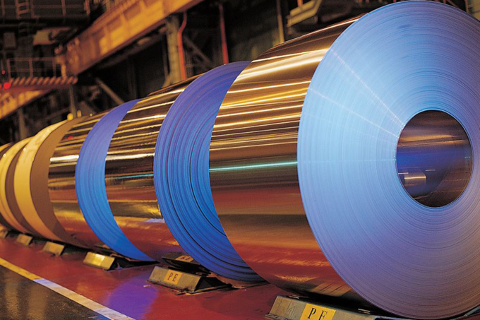 2022년 스틸리어워드(Steelie Awards)에서 포스코의 <스테인리스 광폭재 고속 교류전해산세기술>이 기술혁신 부문 상을 받았다. 사진은 포스코 포항제철소에서 생산한 스테인리스 냉연 코일. 사진=포스코