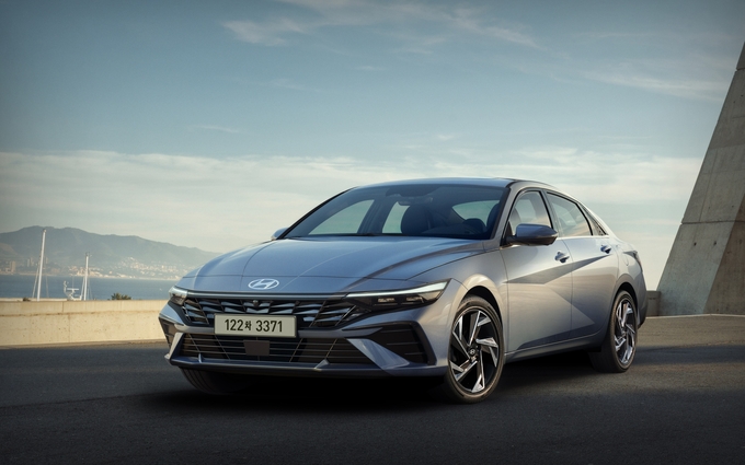 현대자동차가 공개한 ‘더 뉴 아반떼’ 디자인. 사진=현대자동차
