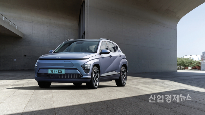 최근 출시된 현대자동차 '디 올 뉴 코나 일렉트릭' 사진=현대자동차