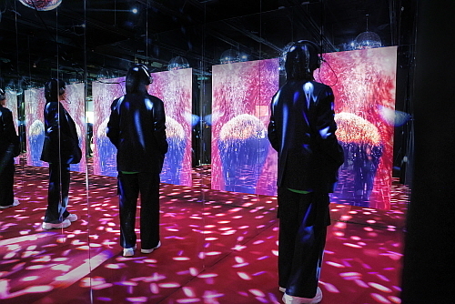 힐링타임즈전 전시 모습...<사진=아모레퍼시픽 제공>