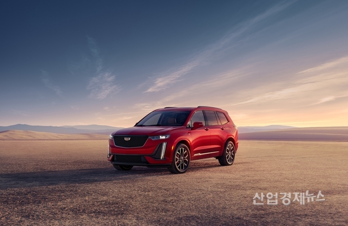 캐딜락 XT6