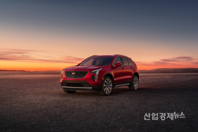 캐딜락 XT4