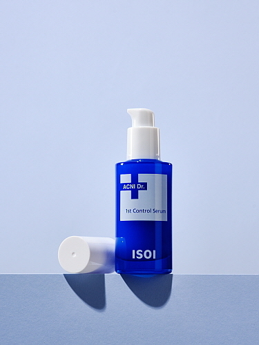 ‘아크니 닥터 1st 컨트롤 세럼(응급진정세럼) 컷..아이소이 제공