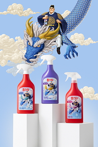 홈스타 청룡에디션 3종 연출 컷...<사진=LG생활건강>