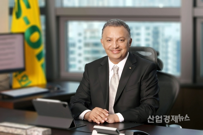 에쓰오일 안와르 알 히즈아지 CEO