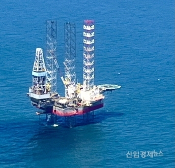 시추설비가 설치된 베트남 16-2 광구. 사진=SK어스온